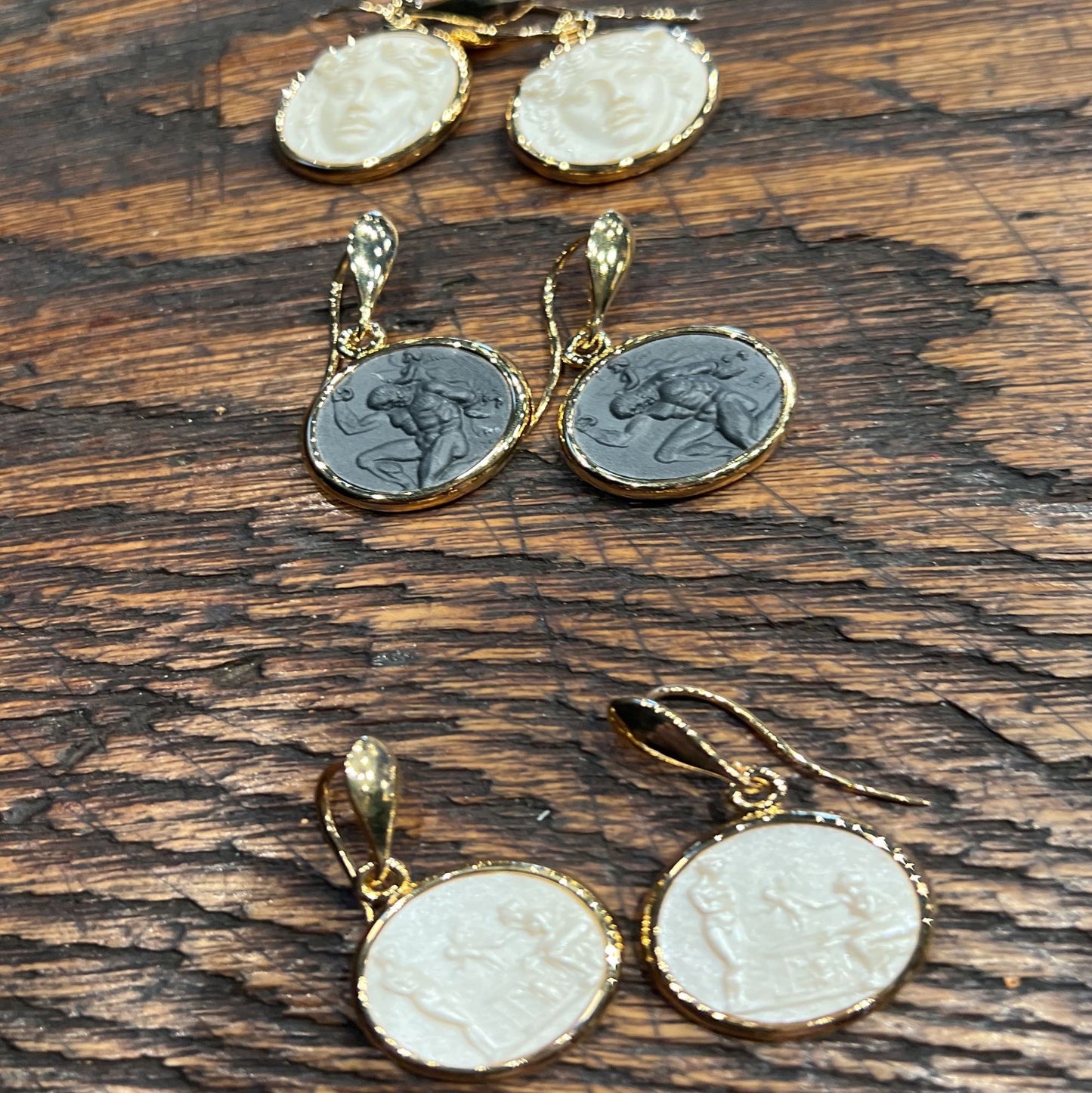 Italian Intaglio Earring