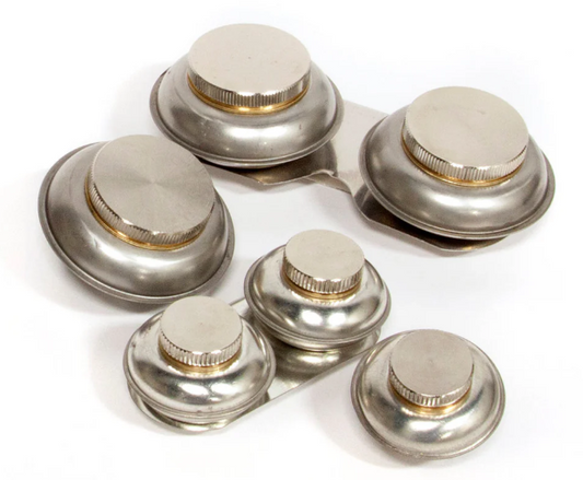 Brass lidded palette cup